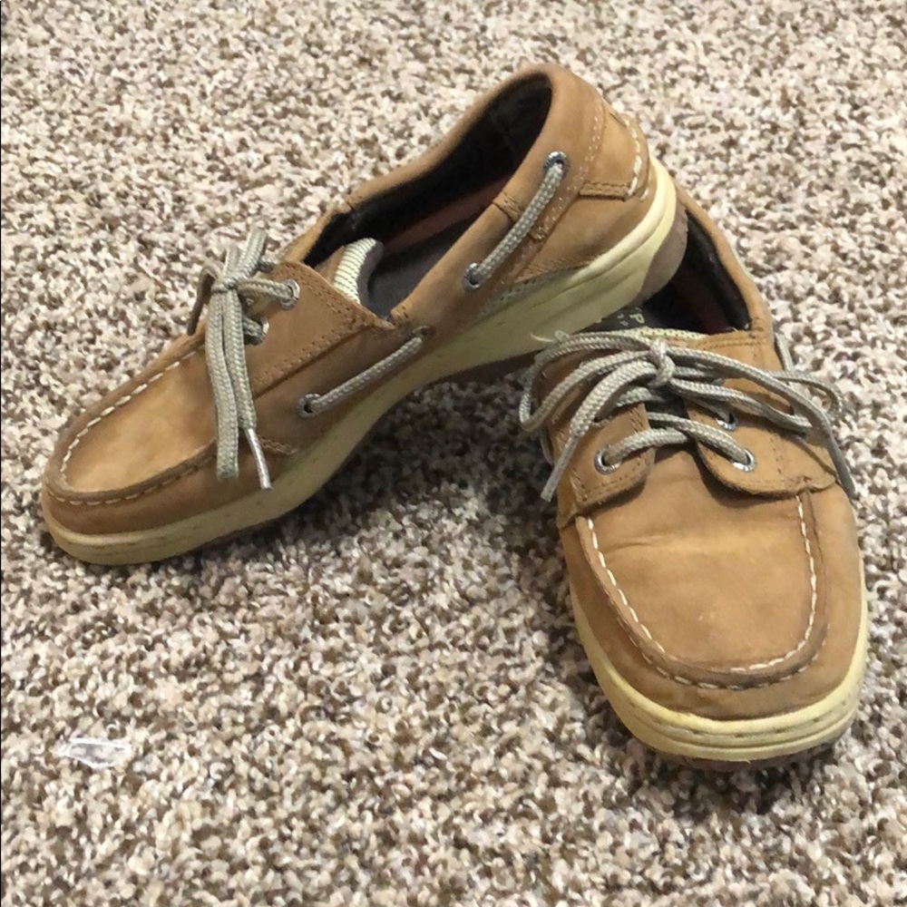 Boys Sperry Sliders.  Slip on. Size 2 W